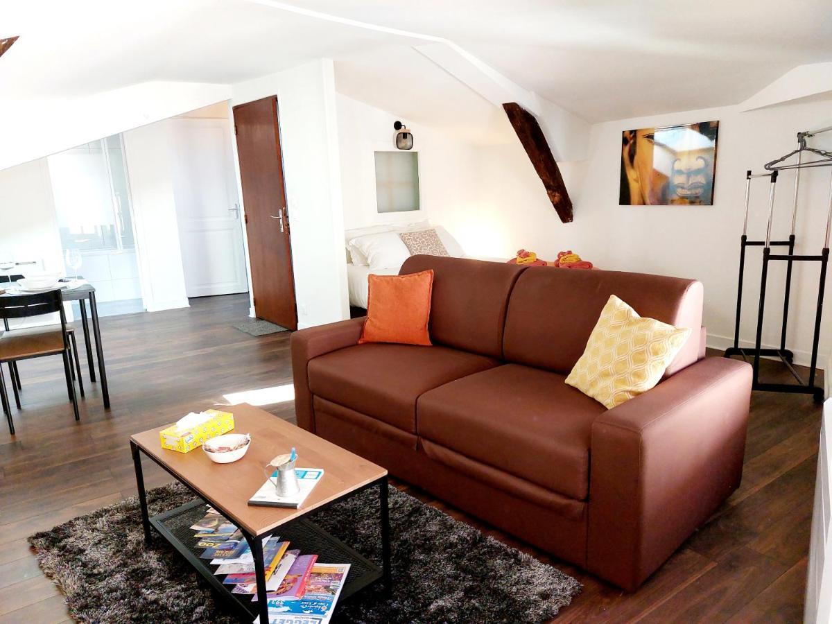 Studio Cosy Dans Le Centre Historique Wifi Angulema Exterior foto